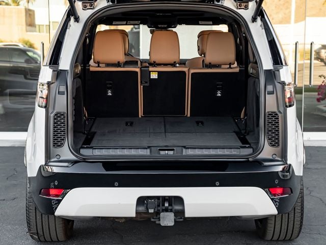 2025 Land Rover Discovery Dynamic SE 35th Edition Pack