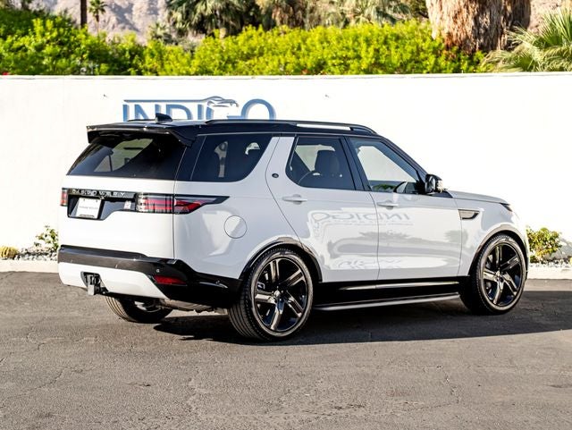 2025 Land Rover Discovery Dynamic SE 35th Edition Pack