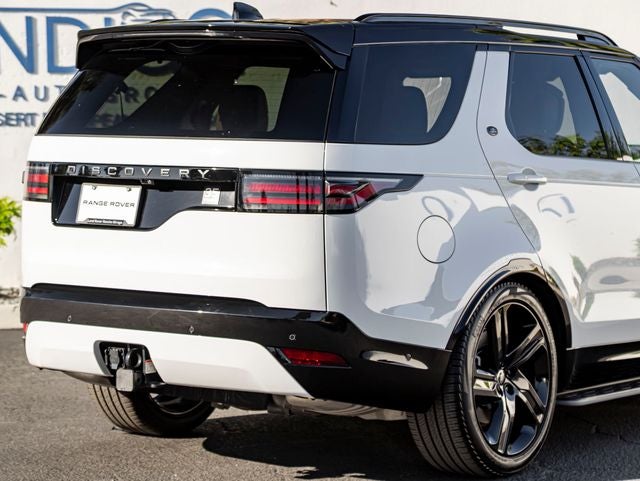 2025 Land Rover Discovery Dynamic SE 35th Edition Pack