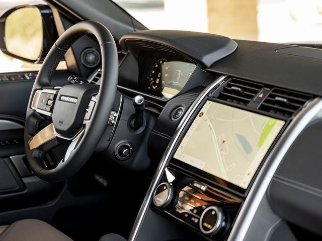 2025 Land Rover Discovery Dynamic SE