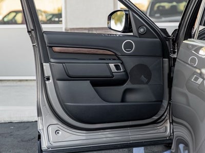 2025 Land Rover Discovery Dynamic SE