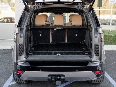 2025 Land Rover Discovery Dynamic SE