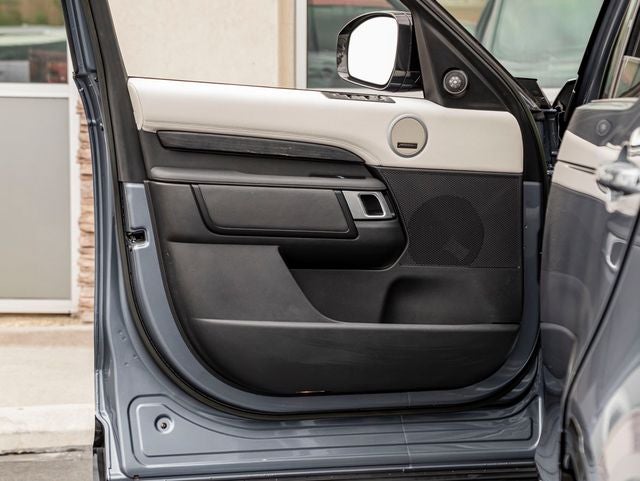 2023 Land Rover Discovery S R-Dynamic