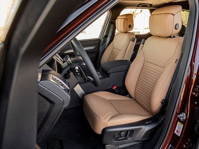 2026 Land Rover Discovery Gemini Edition