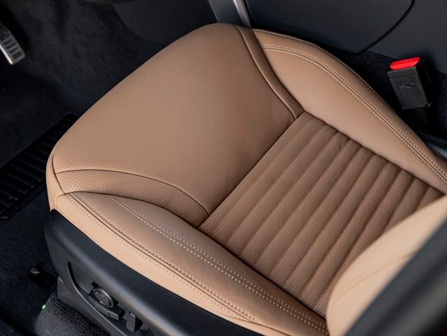 2026 Land Rover Discovery Gemini Edition