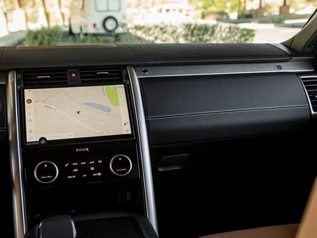 2026 Land Rover Discovery Gemini Edition