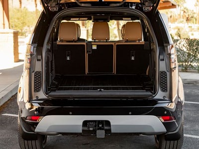 2026 Land Rover Discovery Gemini Edition