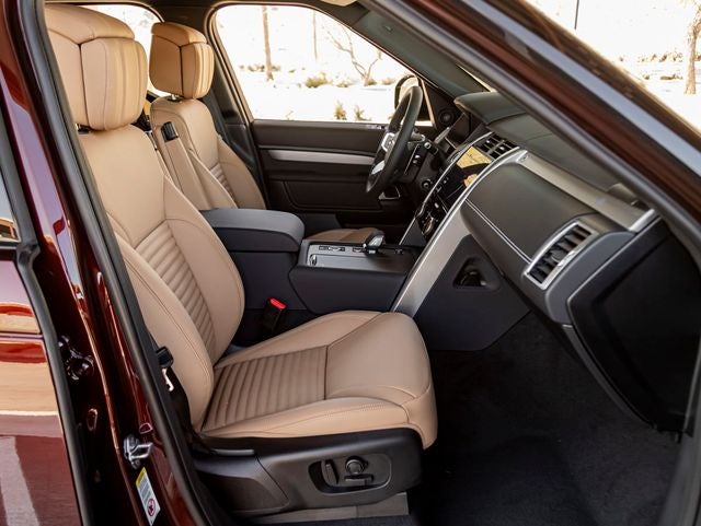 2026 Land Rover Discovery Gemini Edition