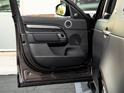 2026 Land Rover Discovery Tempest Edition