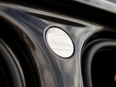 2026 Land Rover Discovery Tempest Edition