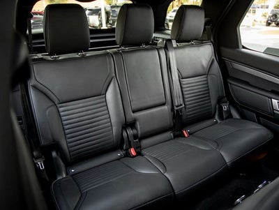 2026 Land Rover Discovery Tempest Edition