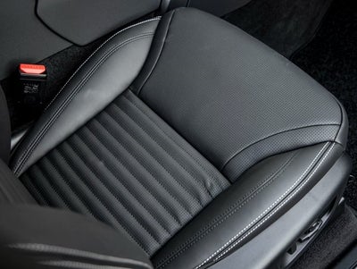 2026 Land Rover Discovery Tempest Edition