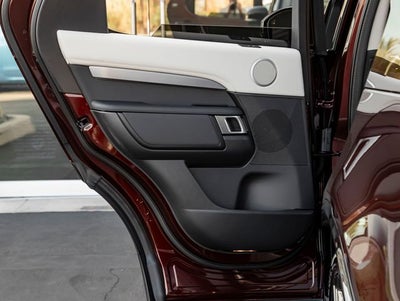 2026 Land Rover Discovery Gemini Edition