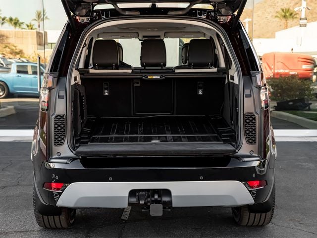 2026 Land Rover Discovery Gemini Edition