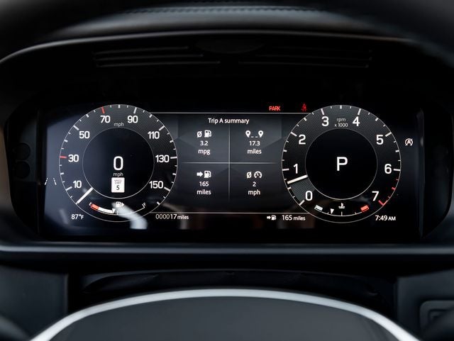 2026 Land Rover Discovery Tempest Edition