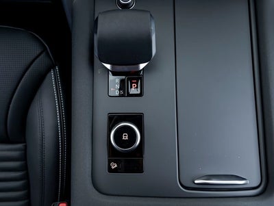 2026 Land Rover Discovery Tempest Edition