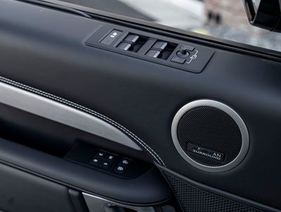 2026 Land Rover Discovery Tempest Edition