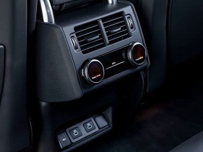 2026 Land Rover Discovery Tempest Edition