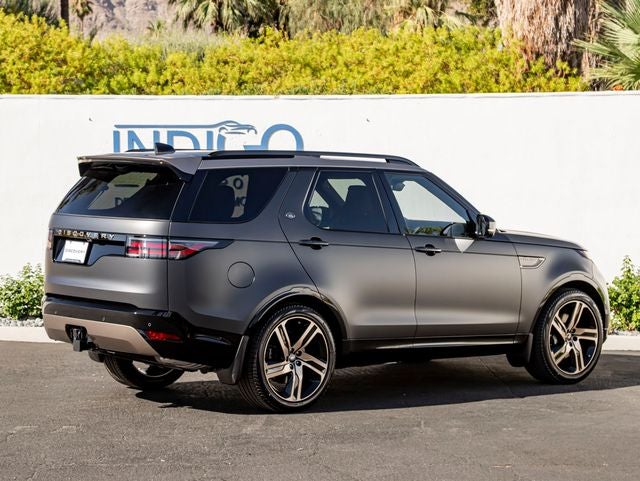 2026 Land Rover Discovery Tempest Edition
