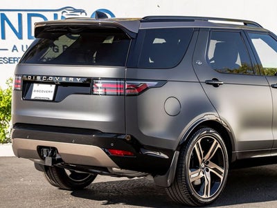 2026 Land Rover Discovery Tempest Edition