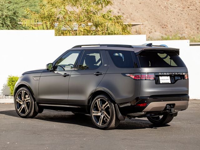 2026 Land Rover Discovery Tempest Edition