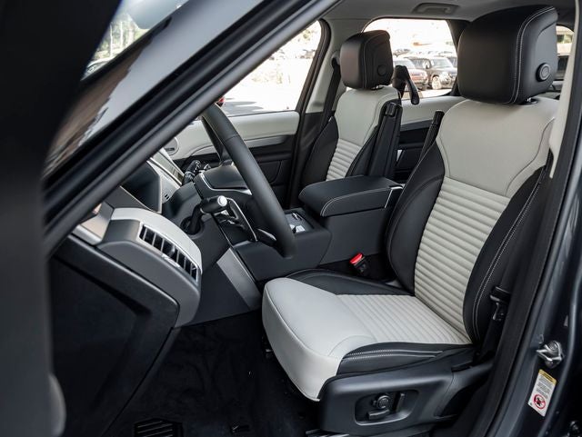 2026 Land Rover Discovery Gemini Edition