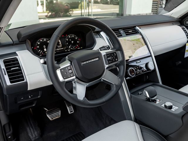 2026 Land Rover Discovery Gemini Edition
