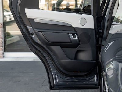 2026 Land Rover Discovery Gemini Edition