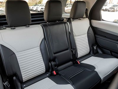 2026 Land Rover Discovery Gemini Edition