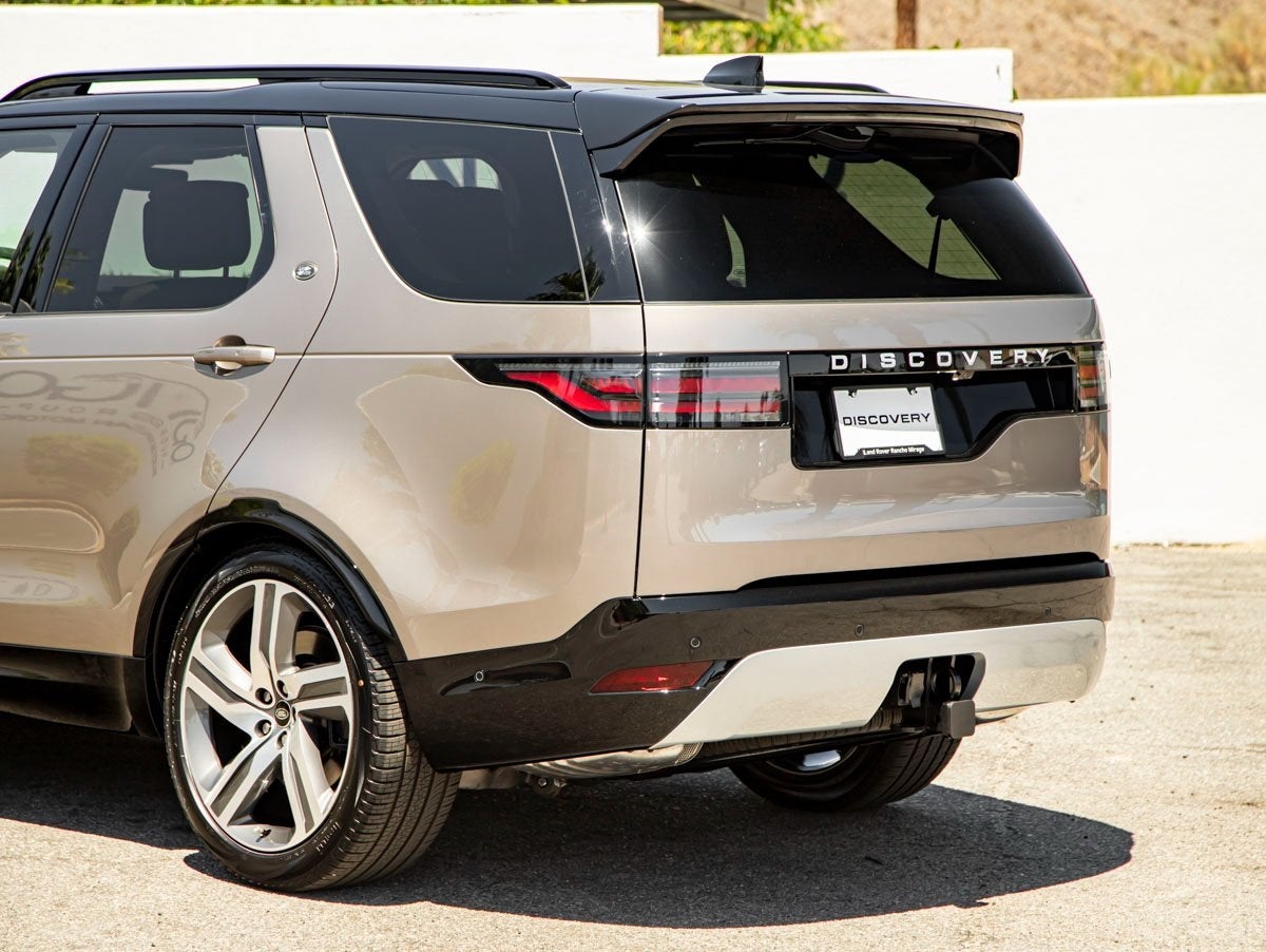 2025 Land Rover Discovery Metropolitan Edition