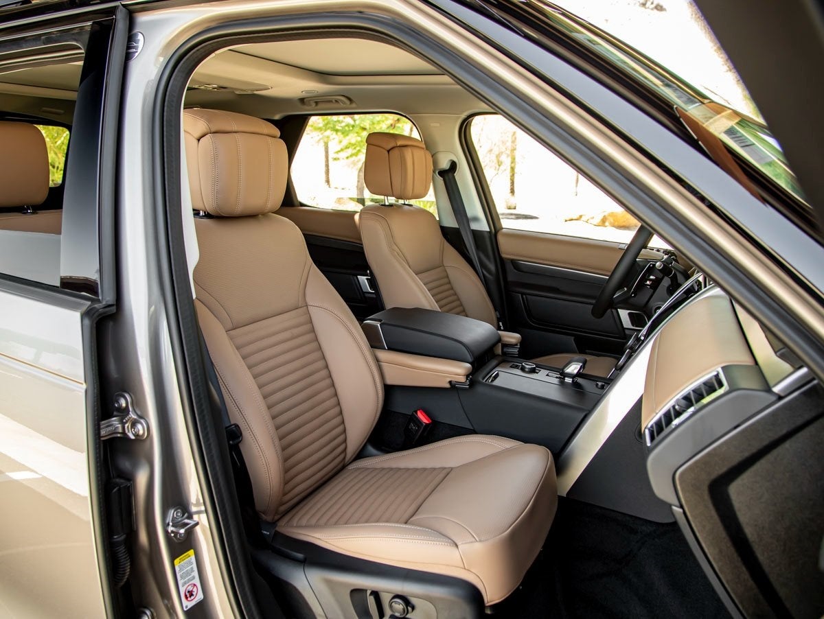 2025 Land Rover Discovery Metropolitan Edition