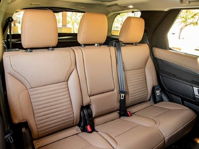 2025 Land Rover Discovery Metropolitan Edition