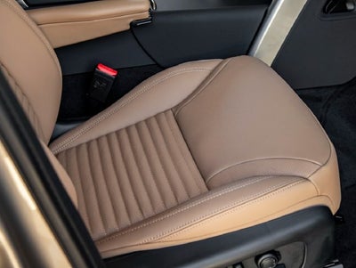 2025 Land Rover Discovery Metropolitan Edition