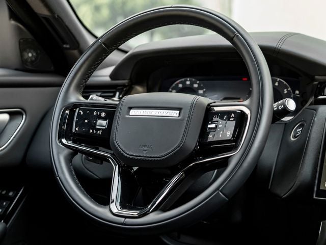 2026 Land Rover Range Rover Velar Dynamic SE