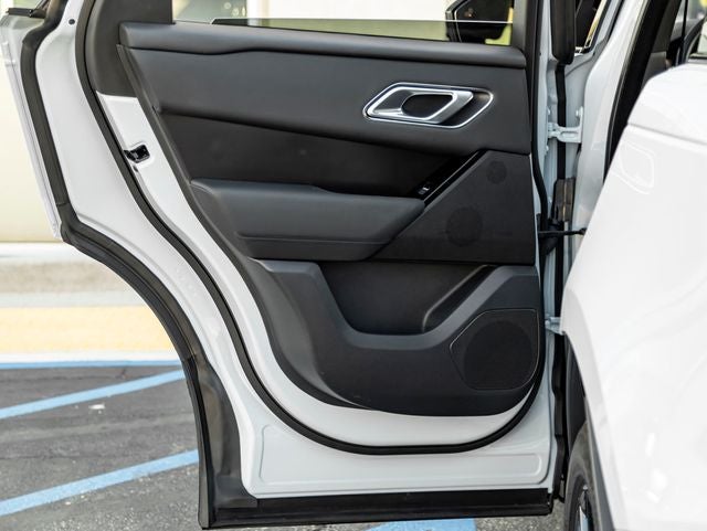2026 Land Rover Range Rover Velar Dynamic SE