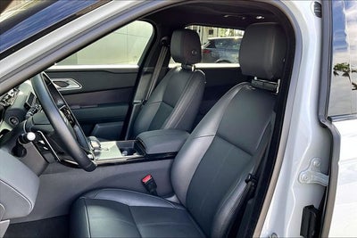 2026 Land Rover Range Rover Velar Dynamic SE