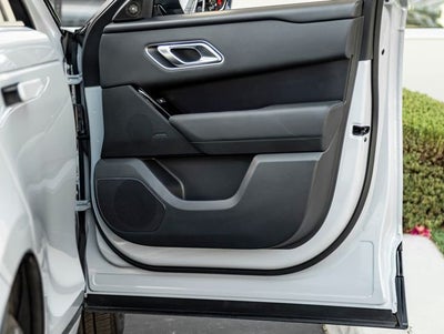 2026 Land Rover Range Rover Velar Dynamic SE