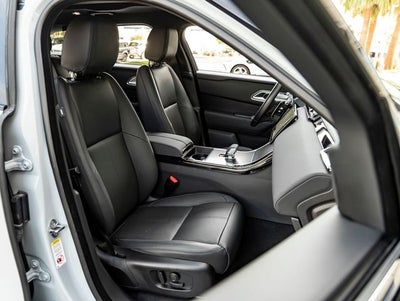 2026 Land Rover Range Rover Velar Dynamic SE