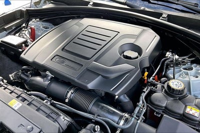 2026 Land Rover Range Rover Velar Dynamic SE