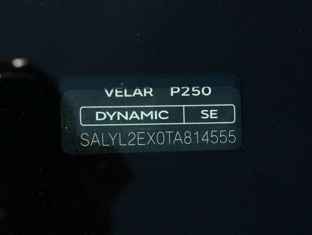 2026 Land Rover Range Rover Velar Dynamic SE