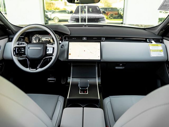 2026 Land Rover Range Rover Velar Dynamic SE