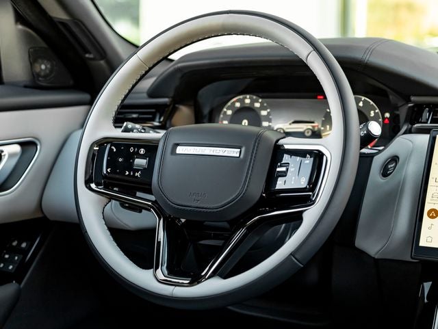 2026 Land Rover Range Rover Velar Dynamic SE