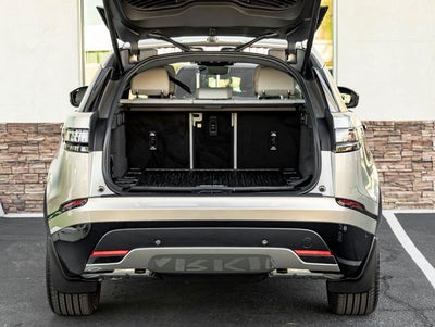2026 Land Rover Range Rover Velar Dynamic SE