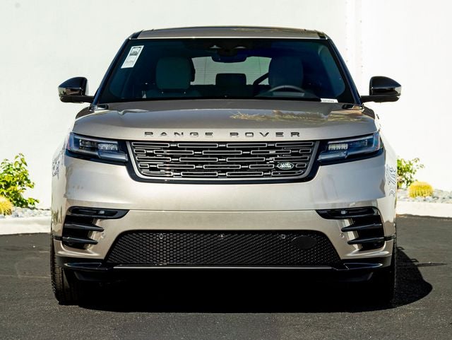 2026 Land Rover Range Rover Velar Dynamic SE