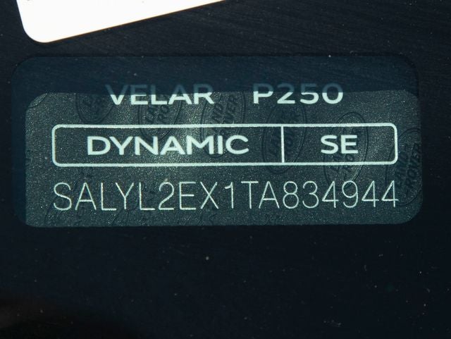 2026 Land Rover Range Rover Velar Dynamic SE