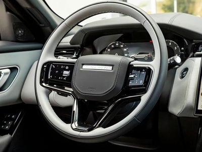 2026 Land Rover Range Rover Velar Dynamic SE