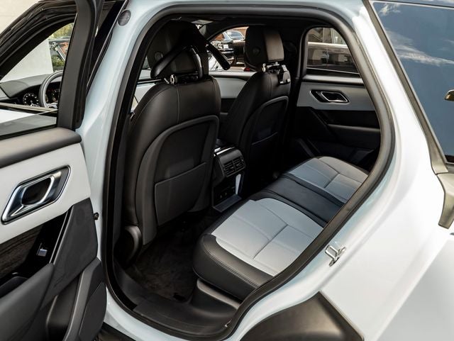 2026 Land Rover Range Rover Velar Dynamic SE