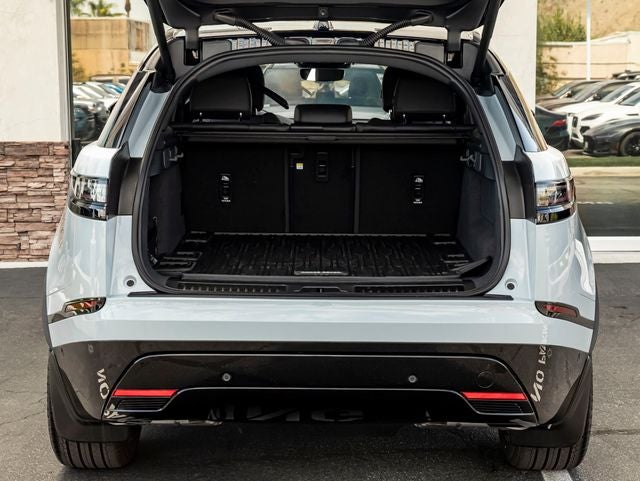 2026 Land Rover Range Rover Velar Dynamic SE