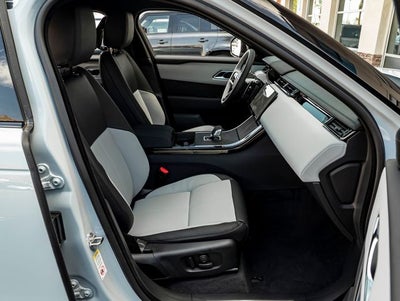 2026 Land Rover Range Rover Velar Dynamic SE