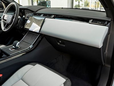 2026 Land Rover Range Rover Velar Dynamic SE
